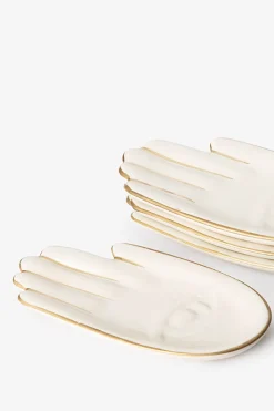 Beige gebaksbordjes hand