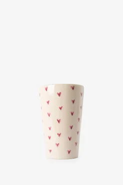 Beige latte mokken met hartjes