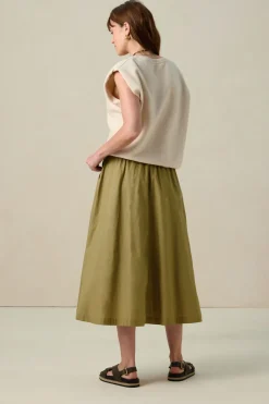 Beige mouwloze sweater