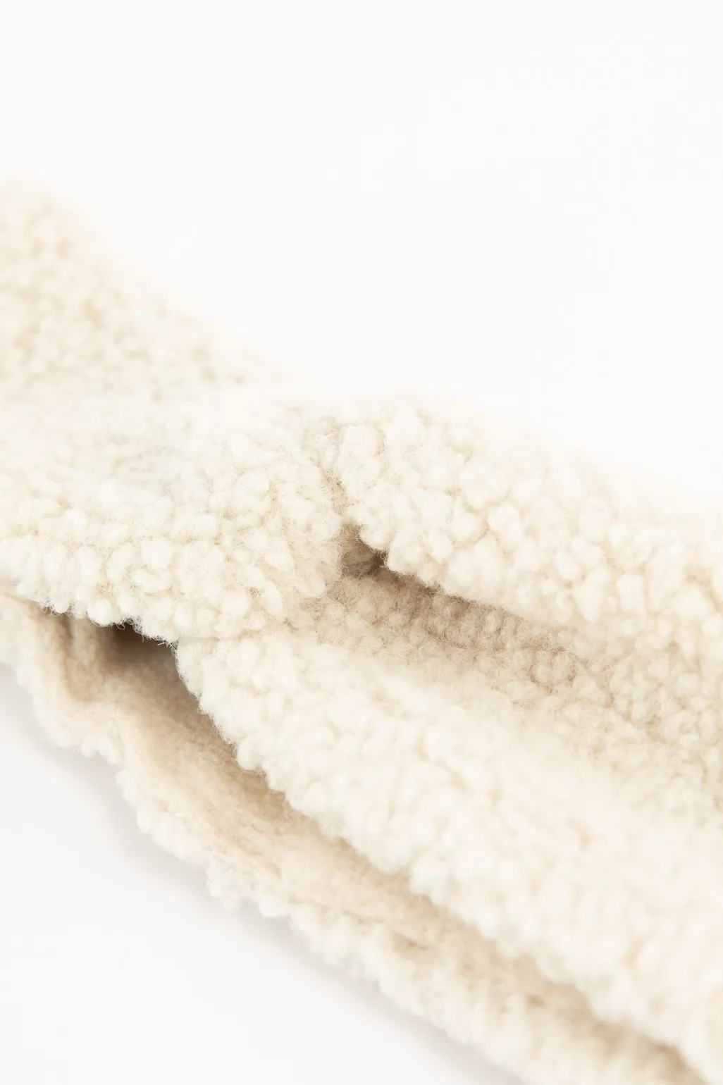 Beige teddy haarband