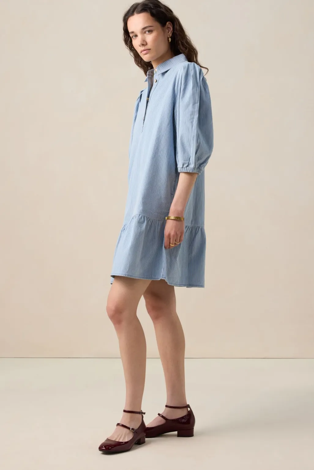 Blauwe denim jurk met pofmouwen