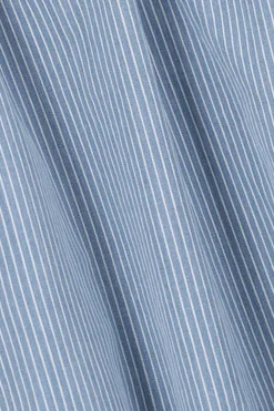 Blauwe denim jurk met pofmouwen