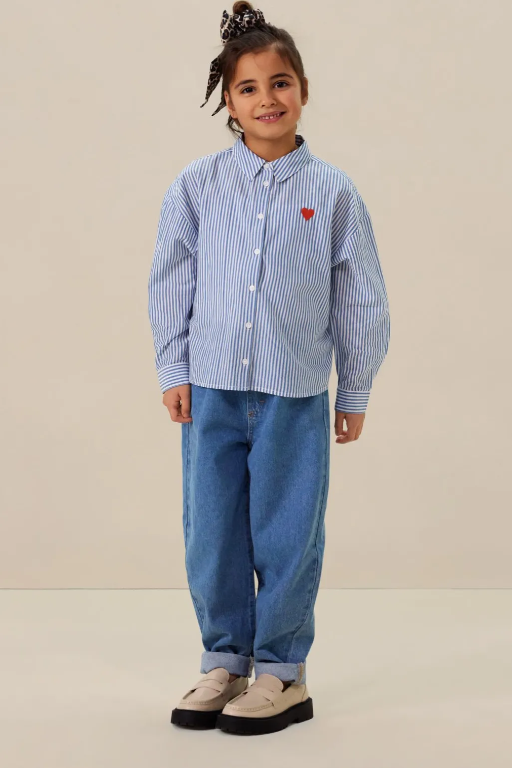 Blauwe gestreepte blouse met hartje