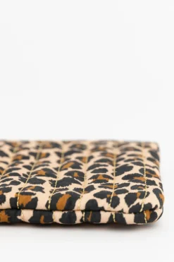 Bruine etui met leopard print