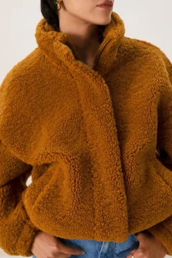 Bruine korte teddy jas