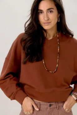 Bruine oversized sweater met v-hals