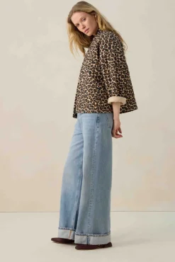 Bruine padded jack met leopard print