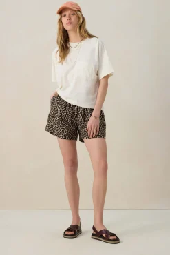 Bruine short met leopard print