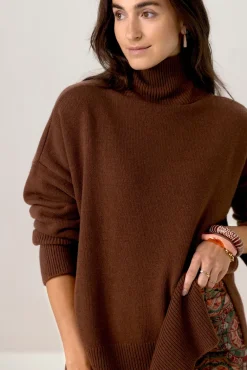 Bruine trui met turtle neck