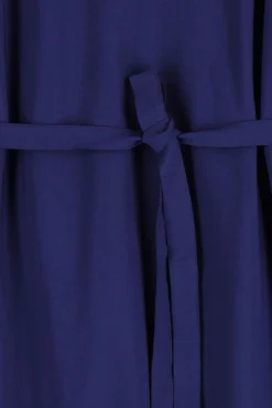 Donkerblauwe midi jurk met V-hals