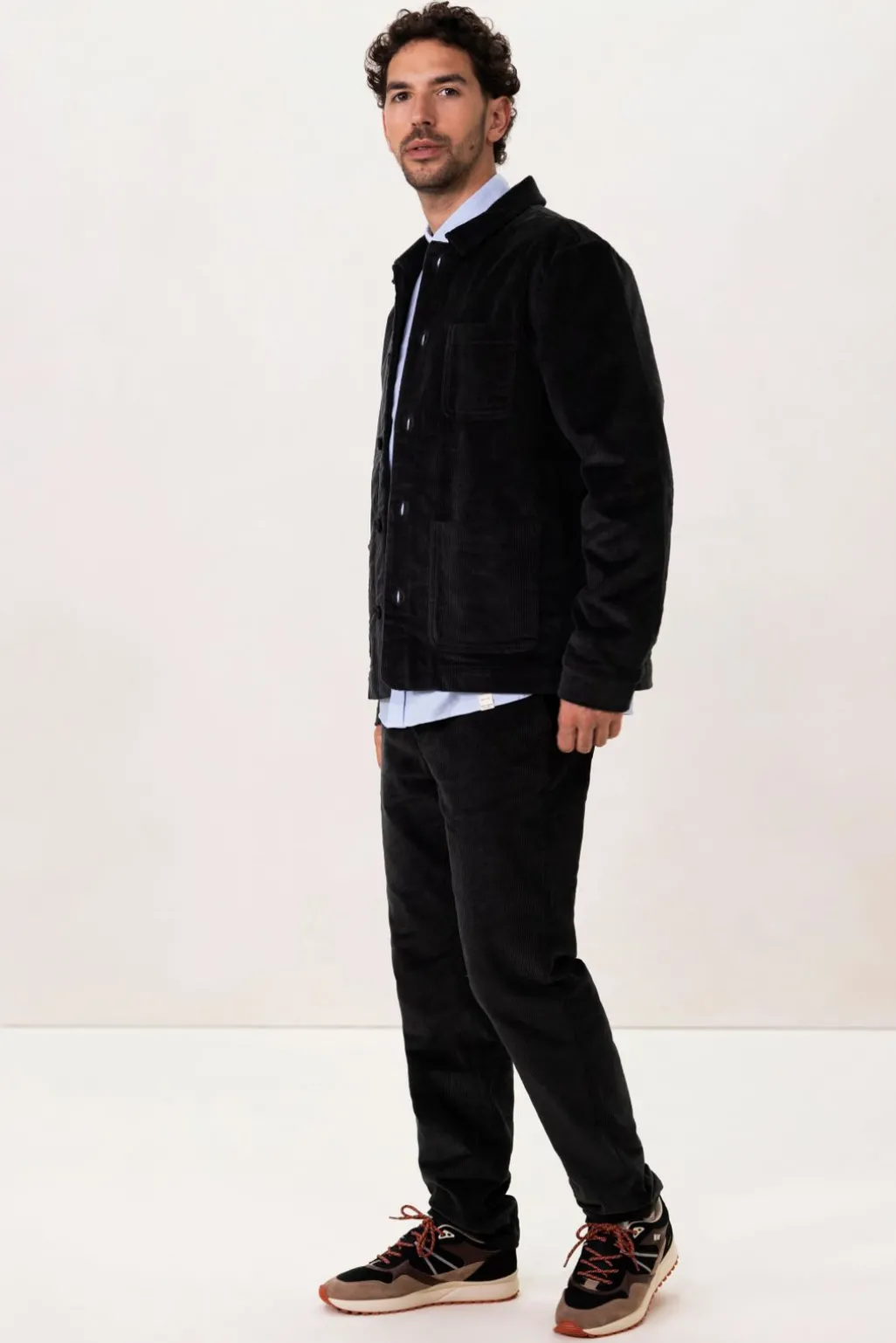 Donkergrijs jack met corduroy
