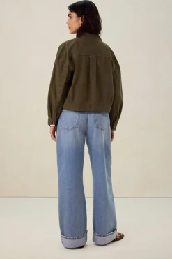 Donkergroen cropped jack