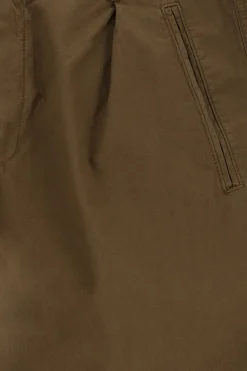 Donkergroene mid-rise chino broek