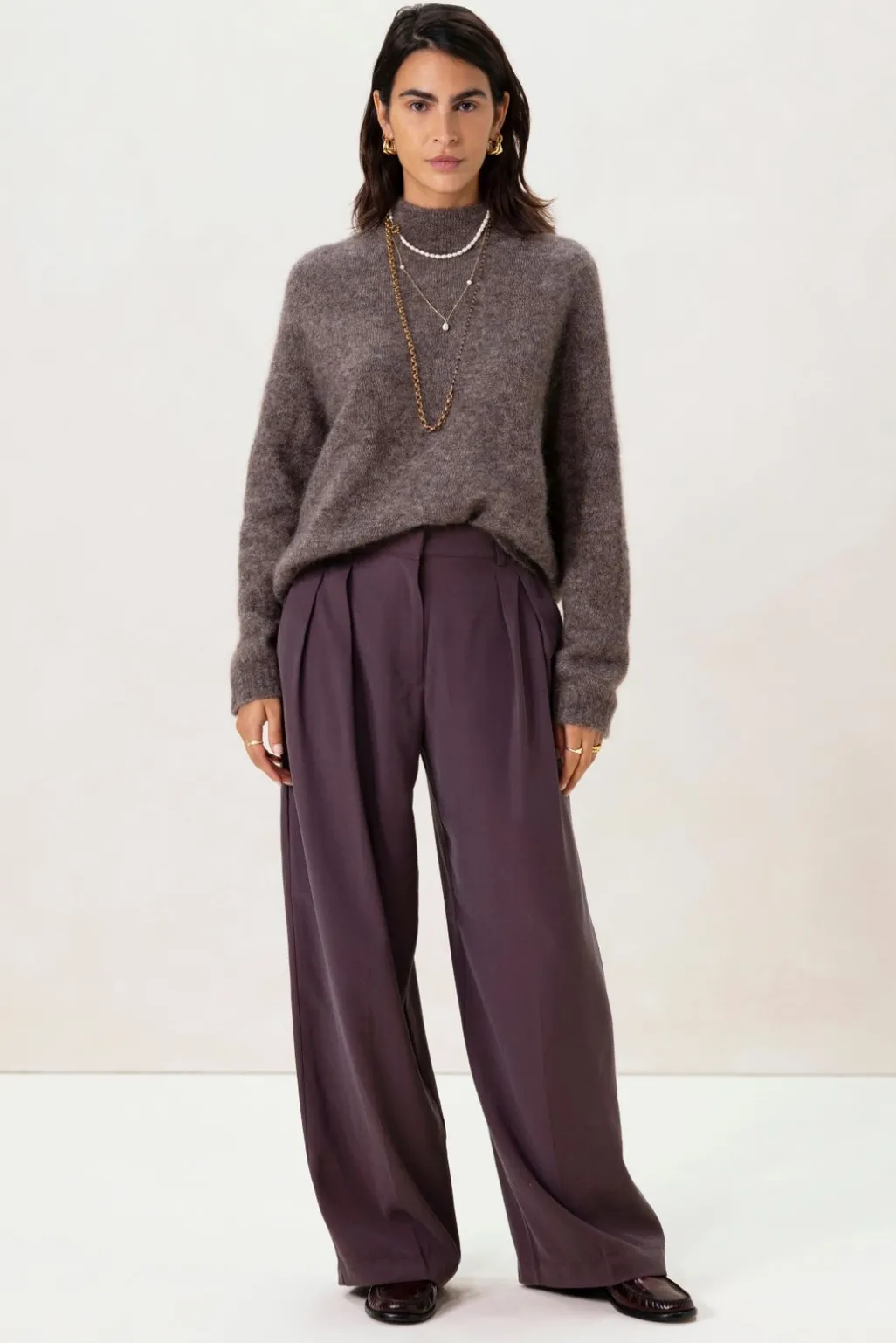 Donkerpaarse high waist wide leg broek