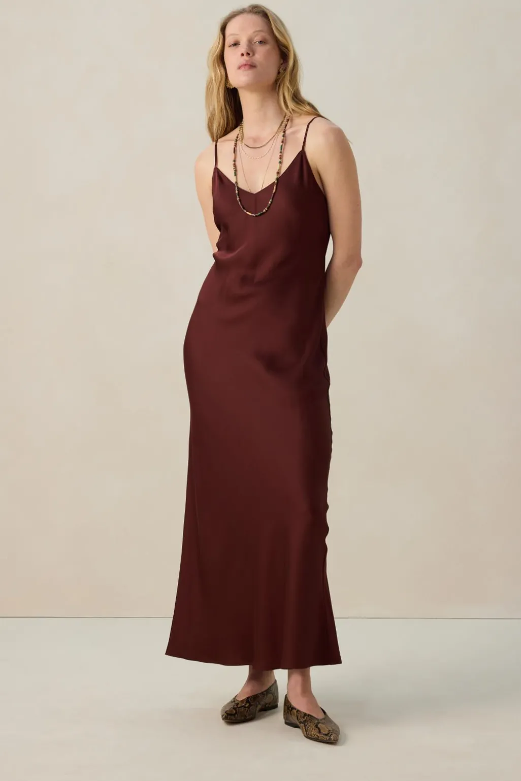 Donkerrode maxi-jurk