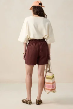 Donkerrode short