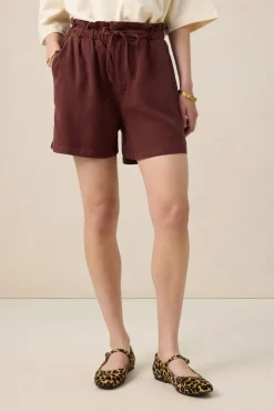 Donkerrode short
