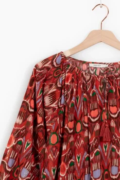Donkerrode top met ikat print
