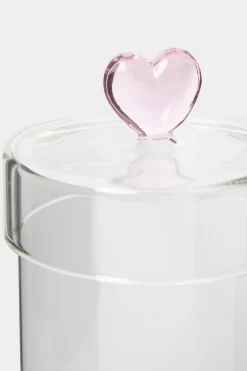 Glazen pot met roze hartje