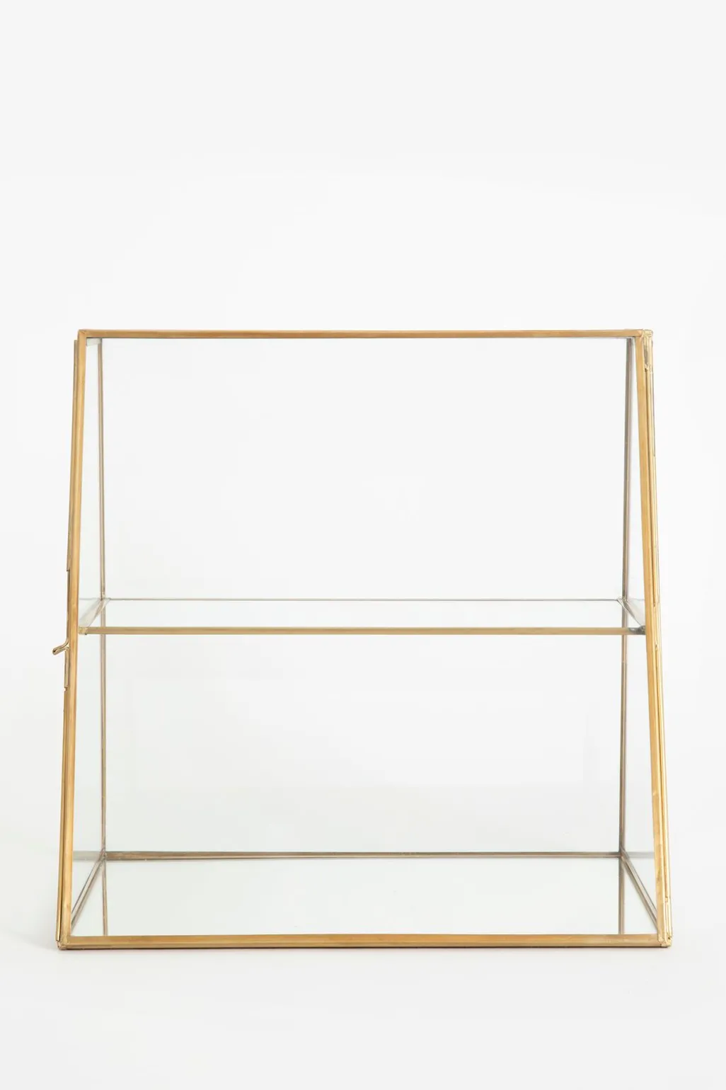 Glazen vitrine kastje