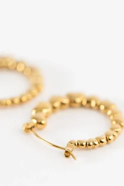Gold plated oorbellen met hartjes