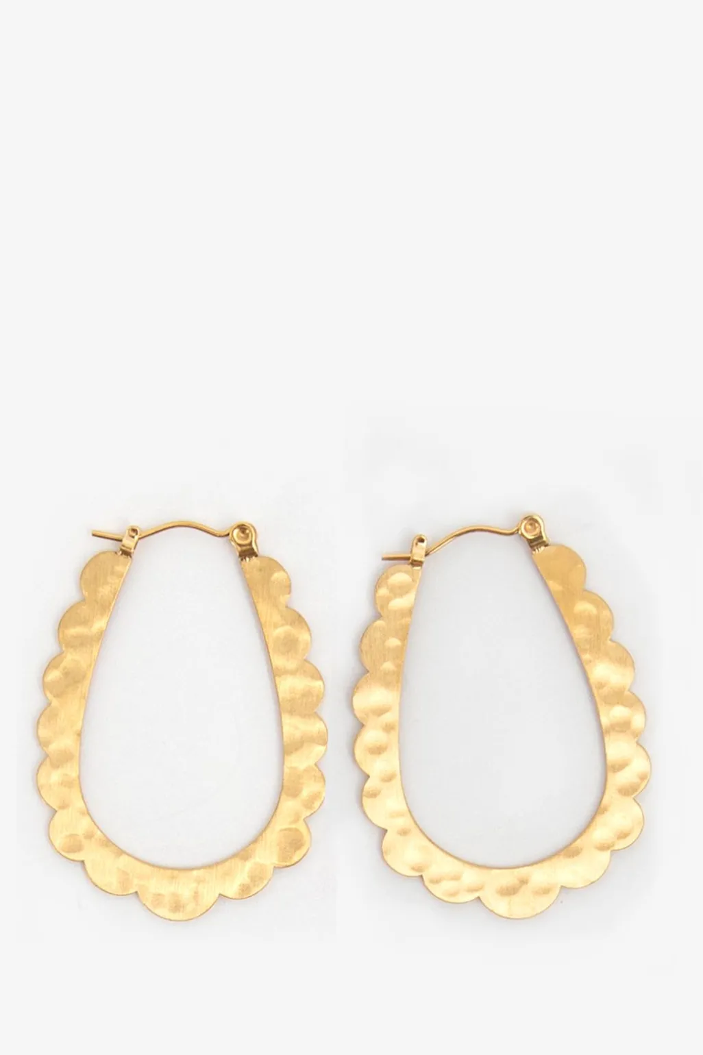 Gold plated ovale oorbellen