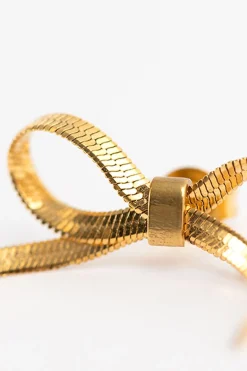 Gold plated stud oorbellen met strikjes