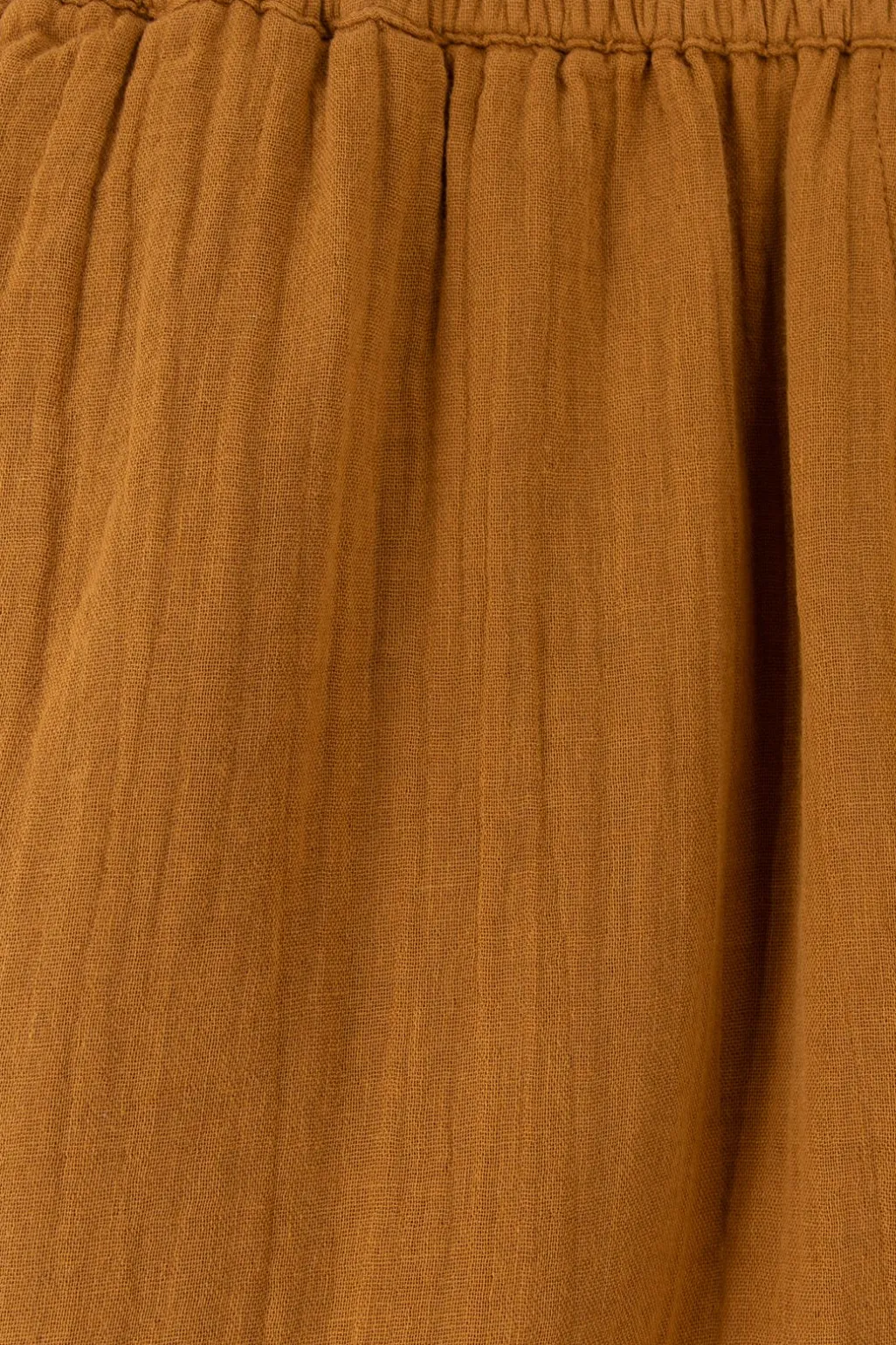 Goudbruine mousseline shorts