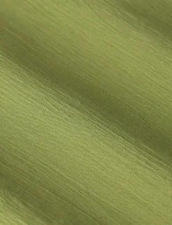 Groen T-shirt met pofmouwen