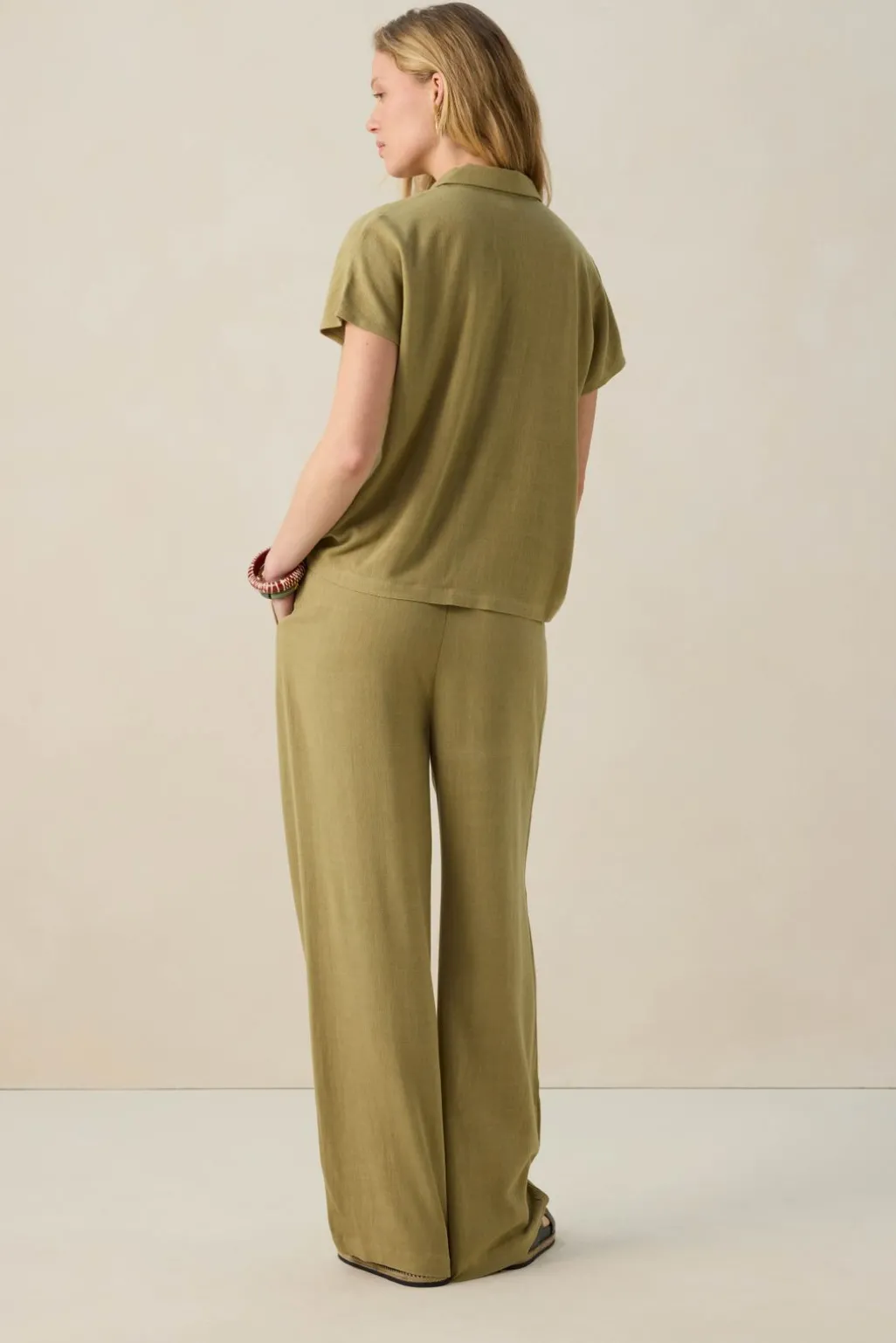 Groene blouse met korte mouwen