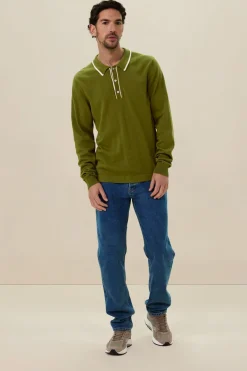 Groene gebreide polo