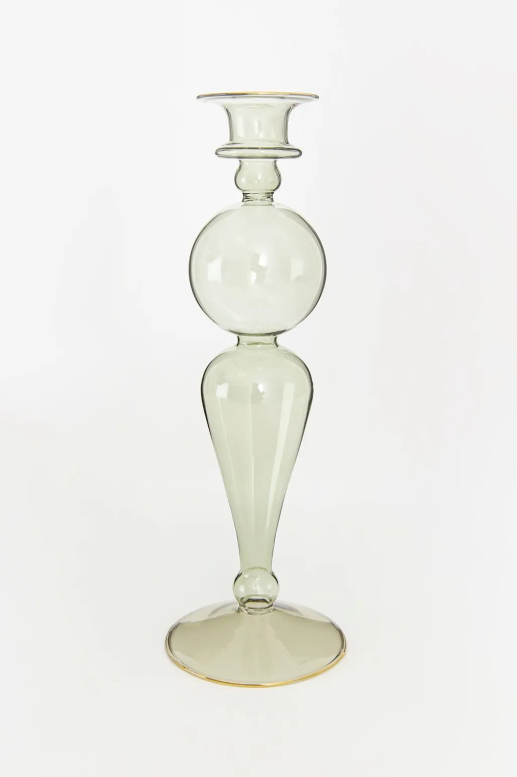 Groene glazen kandelaar met gouden detail