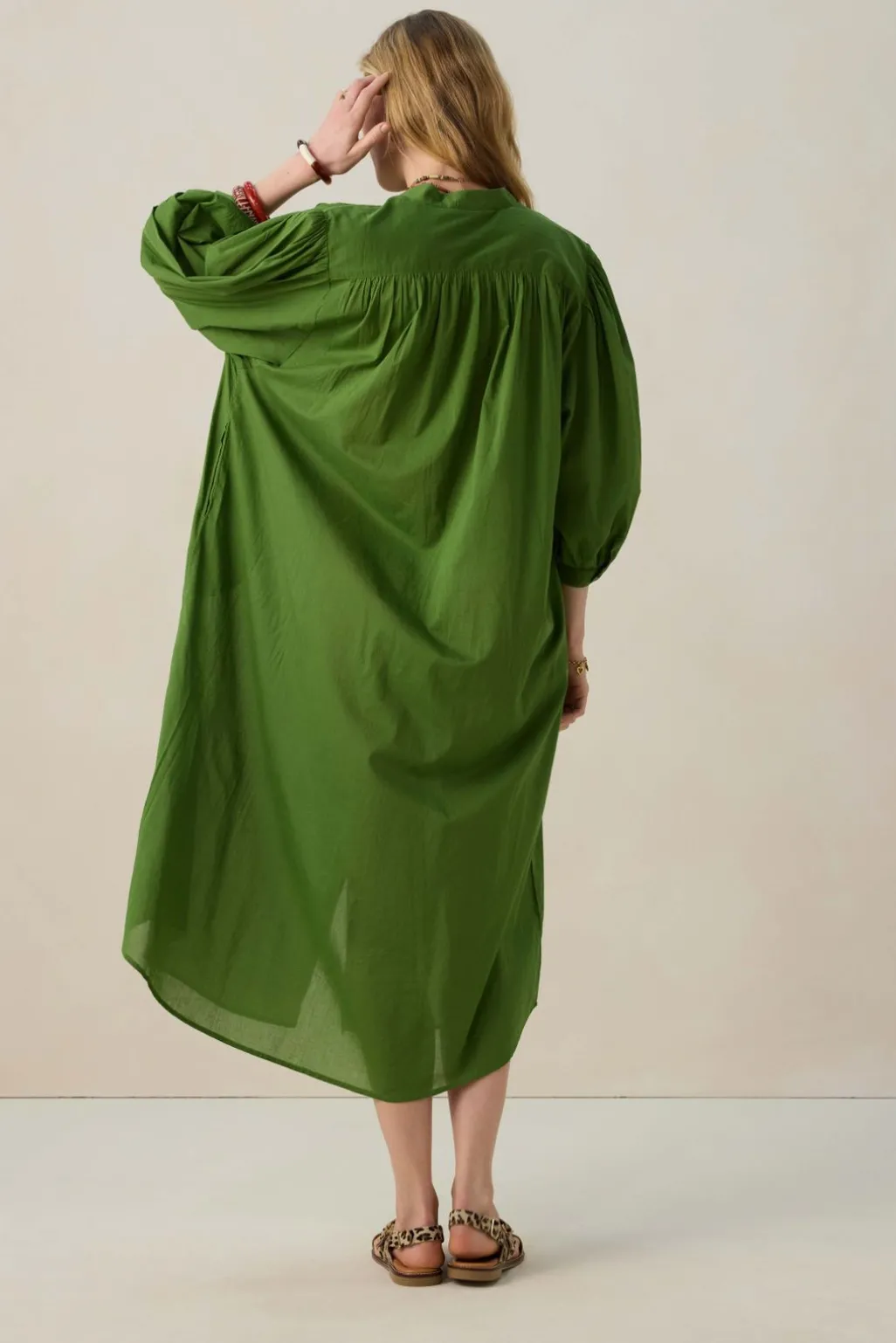 Groene jurk met ceintuur