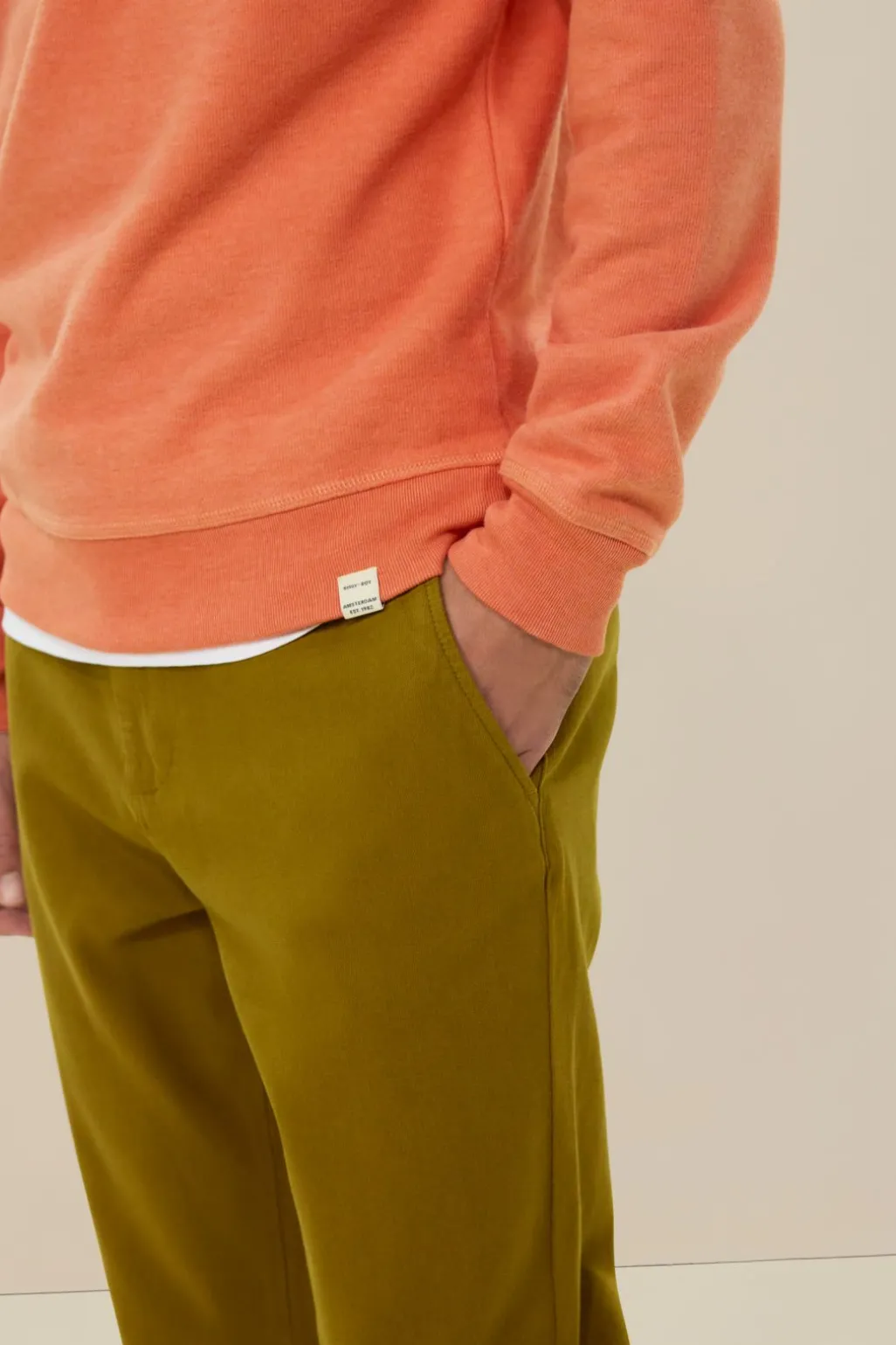 Groene mid-rise chino met elastische taille