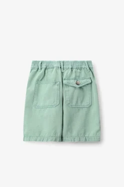 Groene short met opgestikte zakken