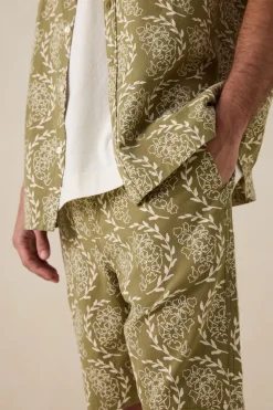 Groene short met print