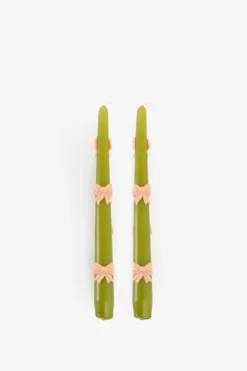 Groene sierkaarsen met strikjes