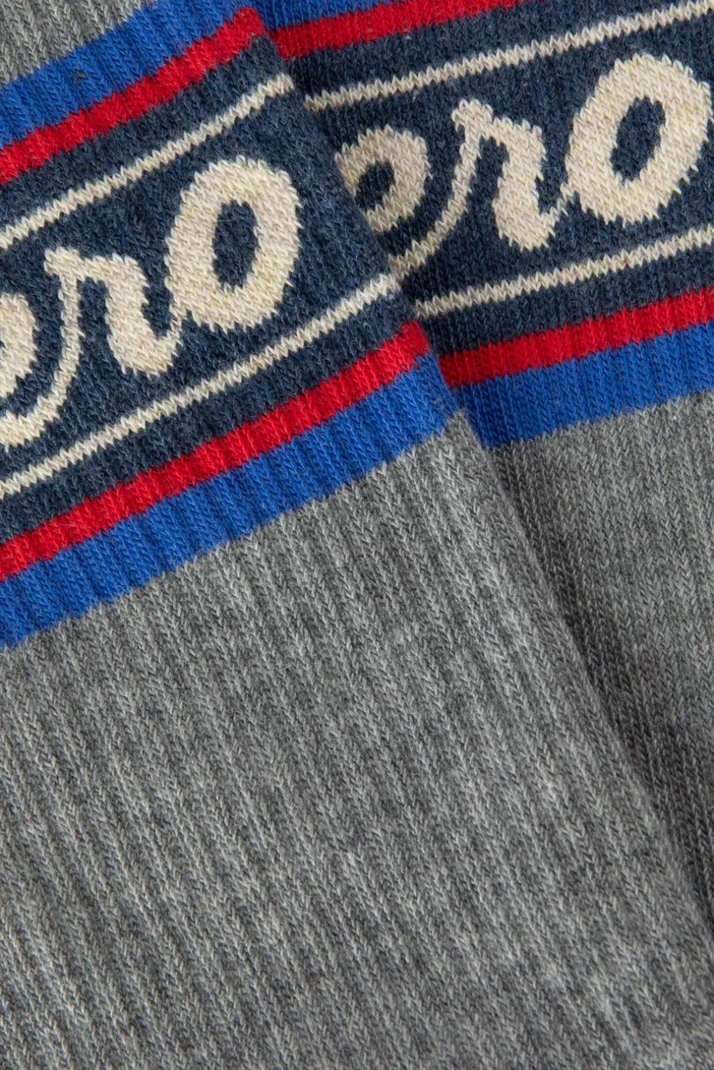 Heroes on Socks grijze sokken met strepen