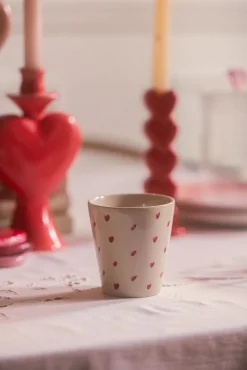 Koffiemokken beige met hartjes