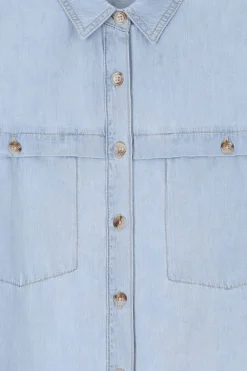 Lichtblauwe cropped denim blouse