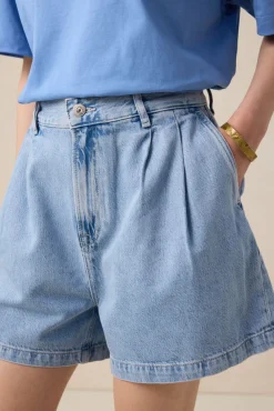 Lichtblauwe denim shorts