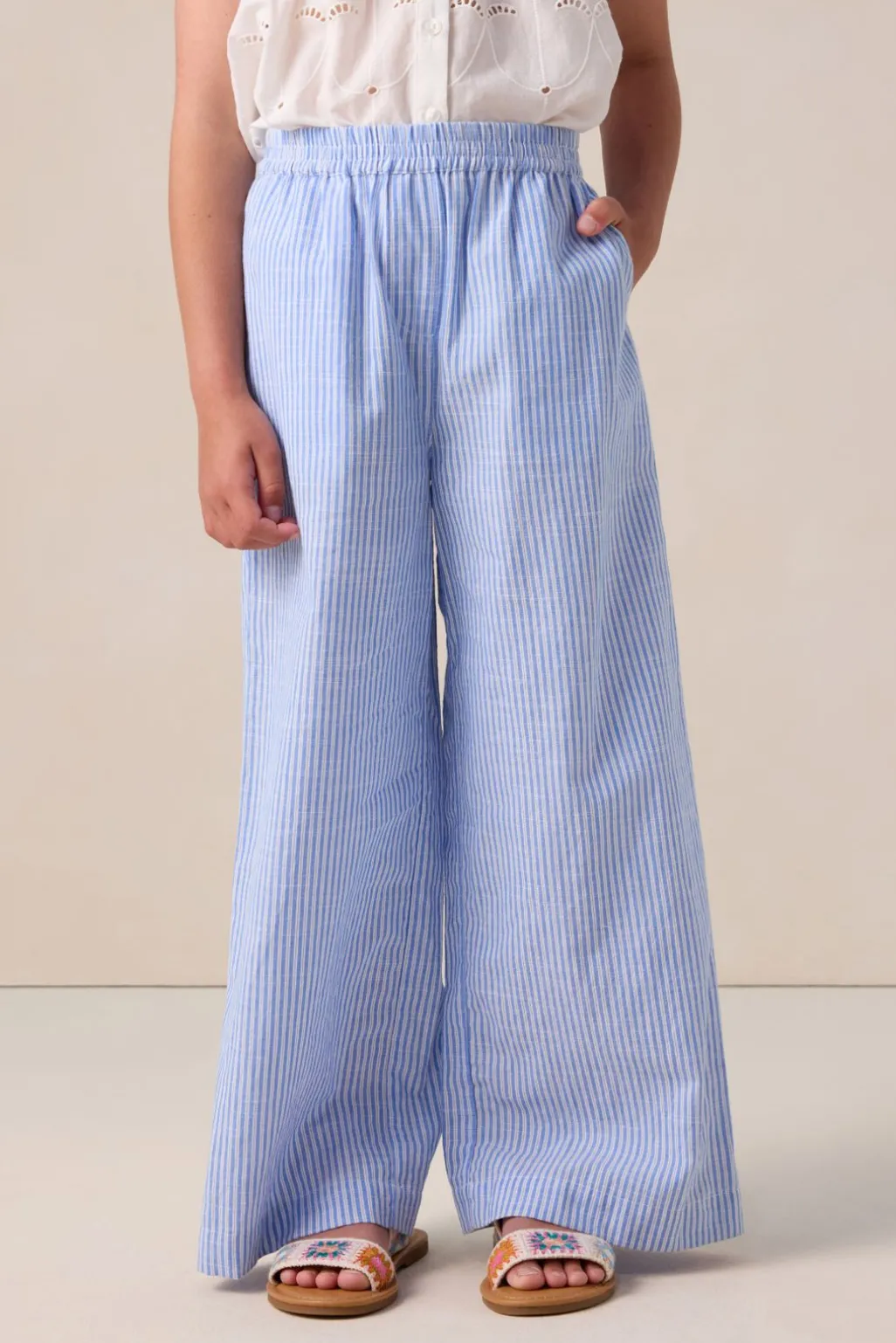 Lichtblauwe wide leg broek met strepen