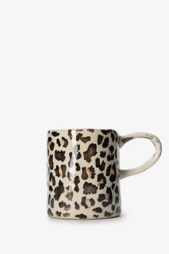 Lichtbruine mok met leopard print
