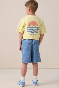Lichtgeel t-shirt met artwork