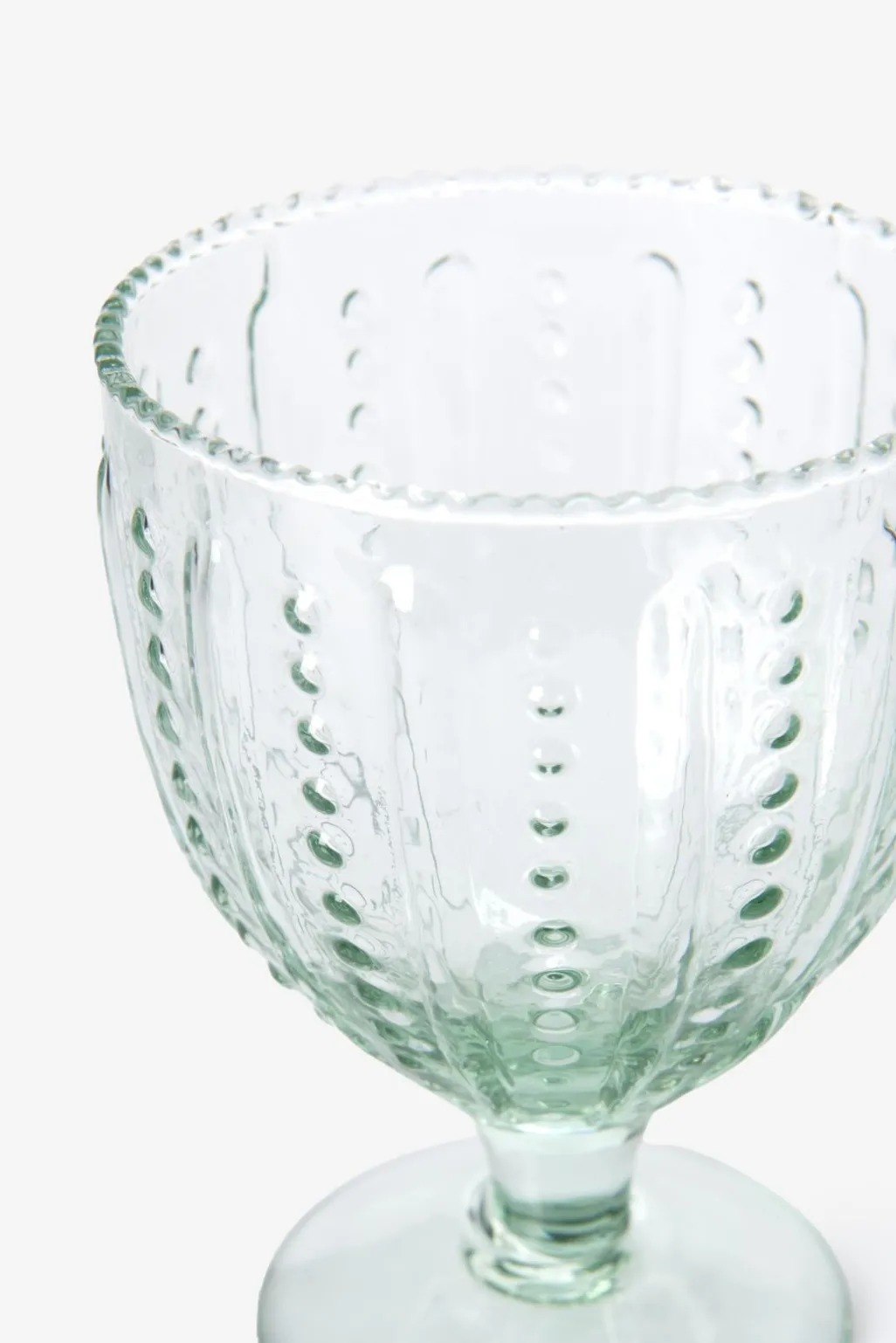 Lichtgroene pearl wijnglazen