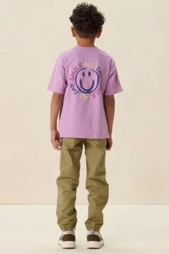 Lichtpaars T-shirt met artwork