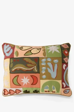 Multicolour kussen met patch-look