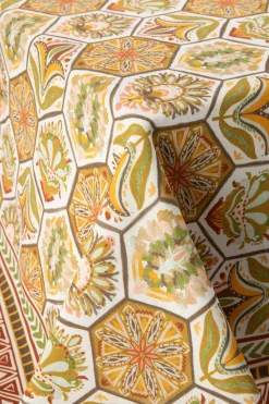 Multicolour tafelkleed met bloemenprint (160x300 cm)