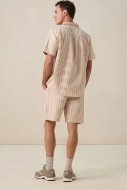 Oranje short met strepen