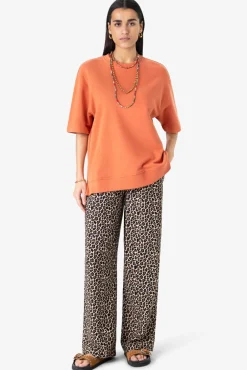 Oranje sweater met korte mouwen